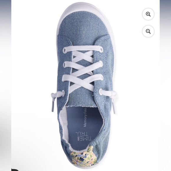 Floral Blue Shoes - Picture 2 of 3